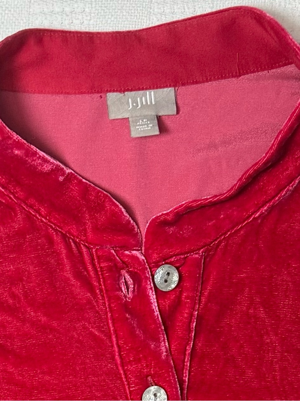 J. Jill Women PL Petite Red Velvet Long Sleeve Button-Up Blouse - Picture 3 of 9